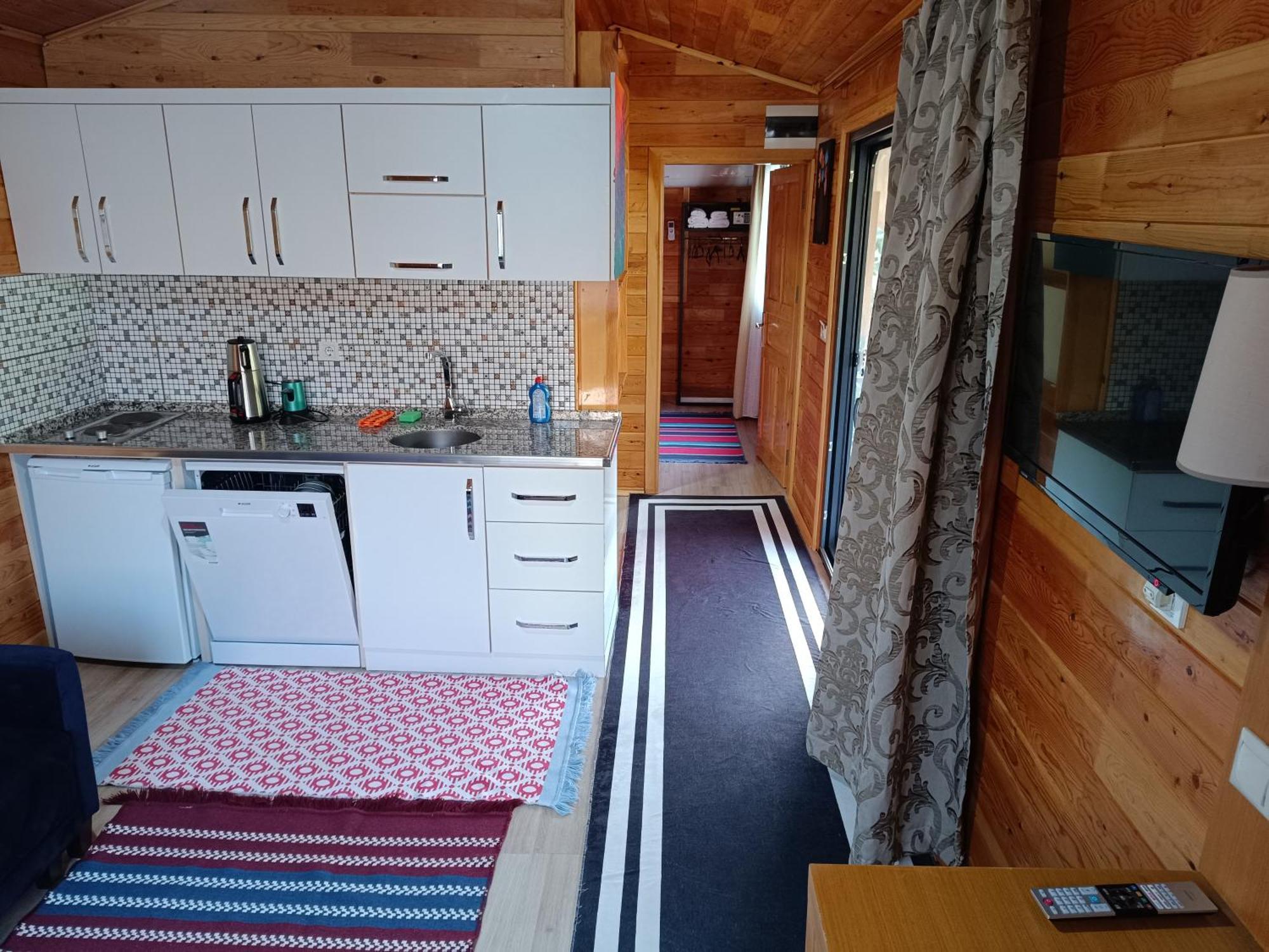 Arlin Bungalows 케메르 객실 사진
